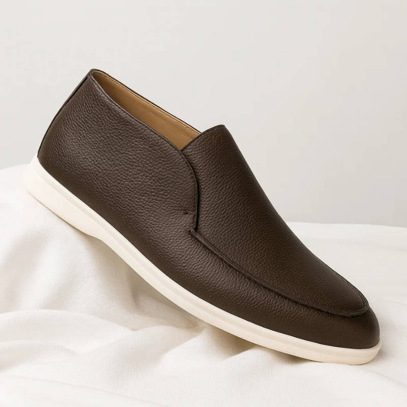 Svelte Leather Loafers